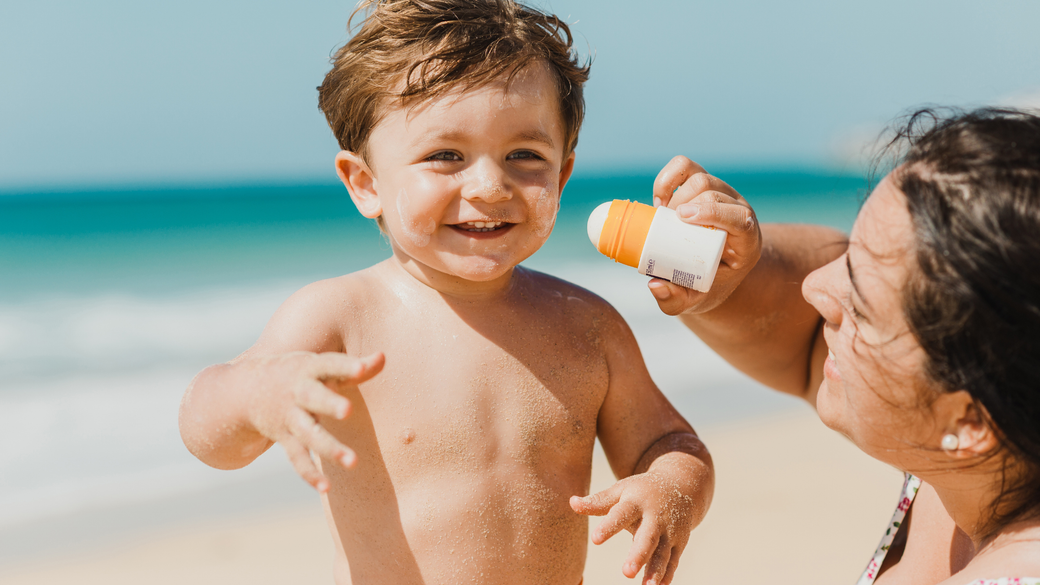 Sicher in der Sonne - Sonnenschutz Sonnencreme für Babys und Kinder
