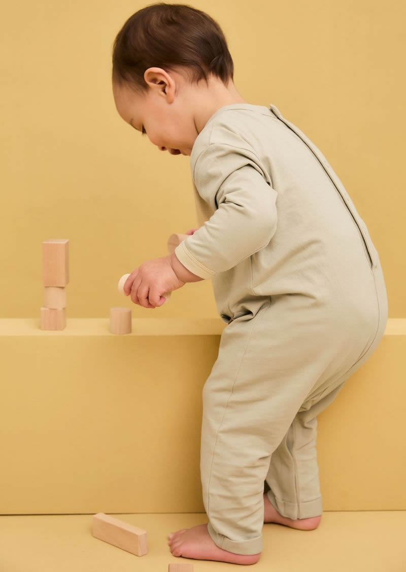 Cloby Onesie mit UV-Schutz UPF50+ Sandy Beach