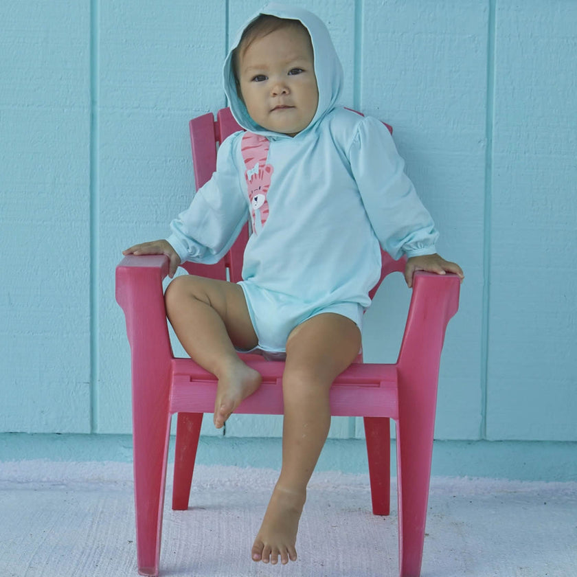 UV Skinz Sunzie Body mit Kapuze mit UV-Schutz Peek-A-Boo Tiger